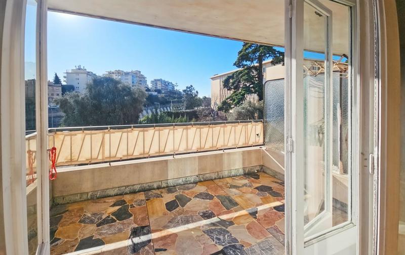 Appartement - 107 m² - 3 pièces