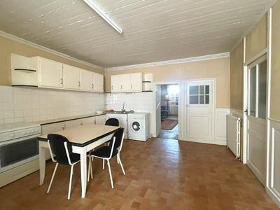 Propriété - 165 m² - 7 pièces