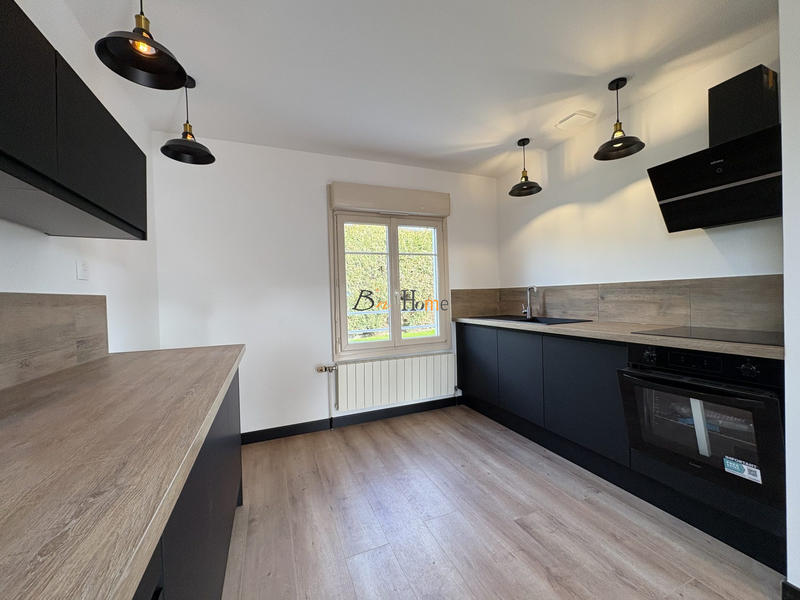 Maison - 80 m² - 4 pièces