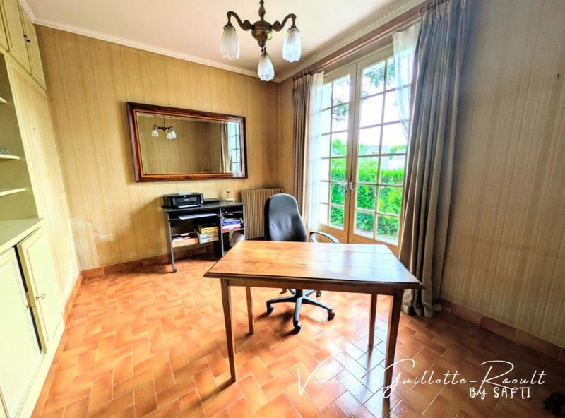 Maison de maîtres - 239 m² - 9 pièces