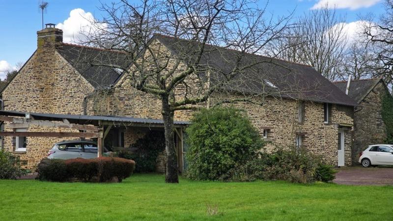 Maison - 200 m² - 7 pièces