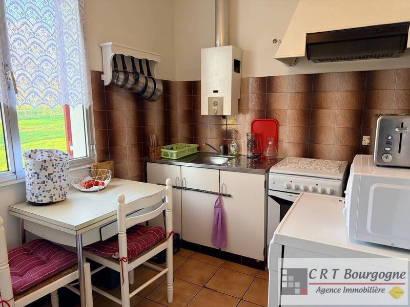 Maison - 80 m² - 5 pièces