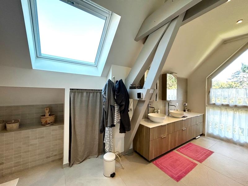 Maison d'architecte - 200 m² - 6 pièces