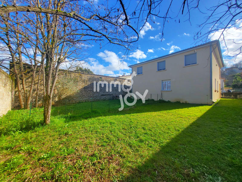 Maison - 145 m² - 7 pièces