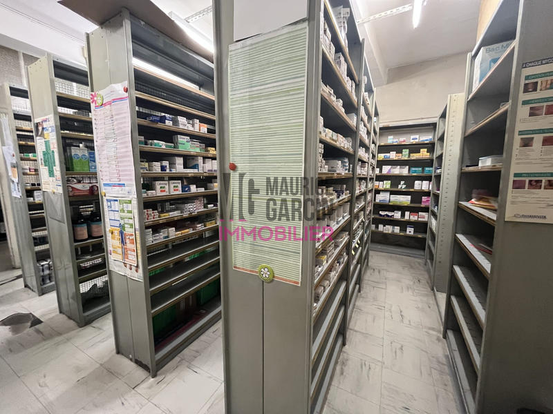 Local commercial - 155 m²