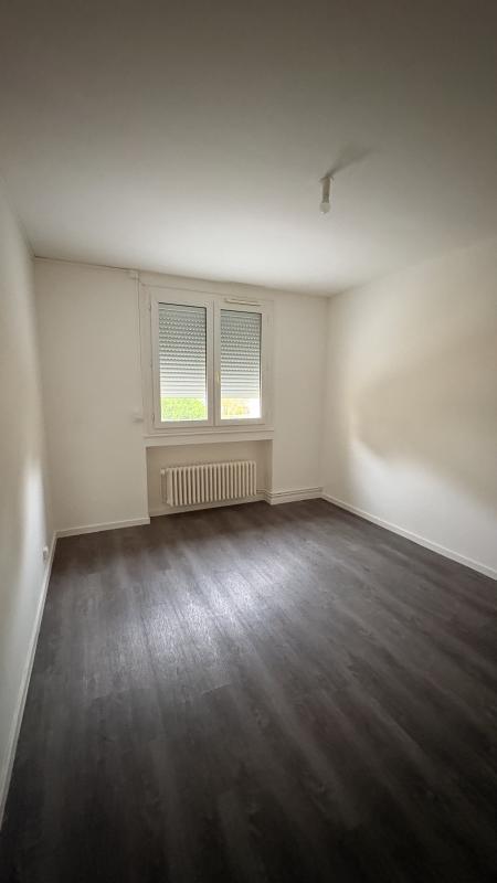 Appartement - 94 m² - 5 pièces
