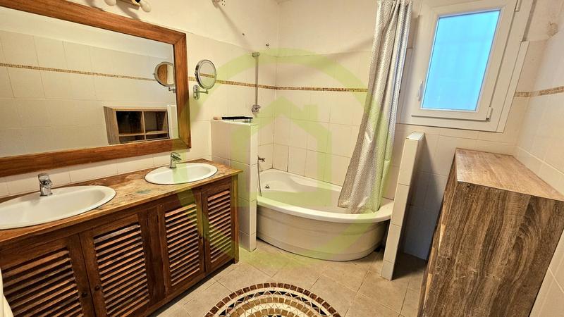 Maison - 113 m² - 5 pièces