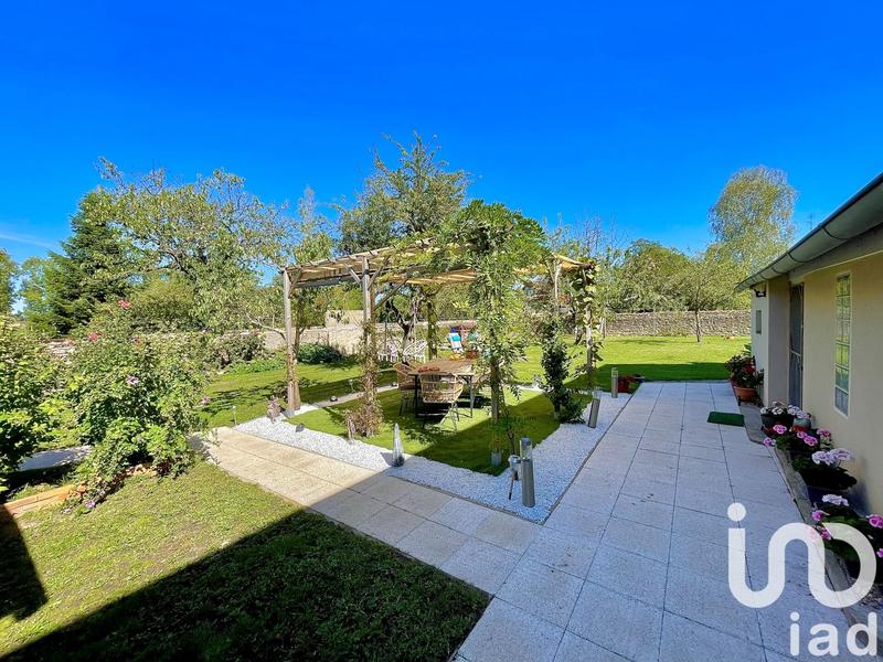 Maison de village - 198 m² - 9 pièces