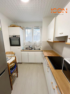 Appartement - 64 m² - 4 pièces