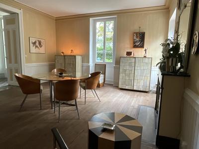 Maison de maîtres - 267 m² - 7 pièces