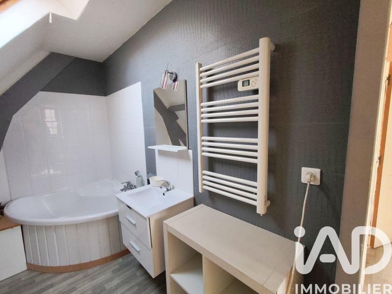 Maison - 101 m² - 5 pièces