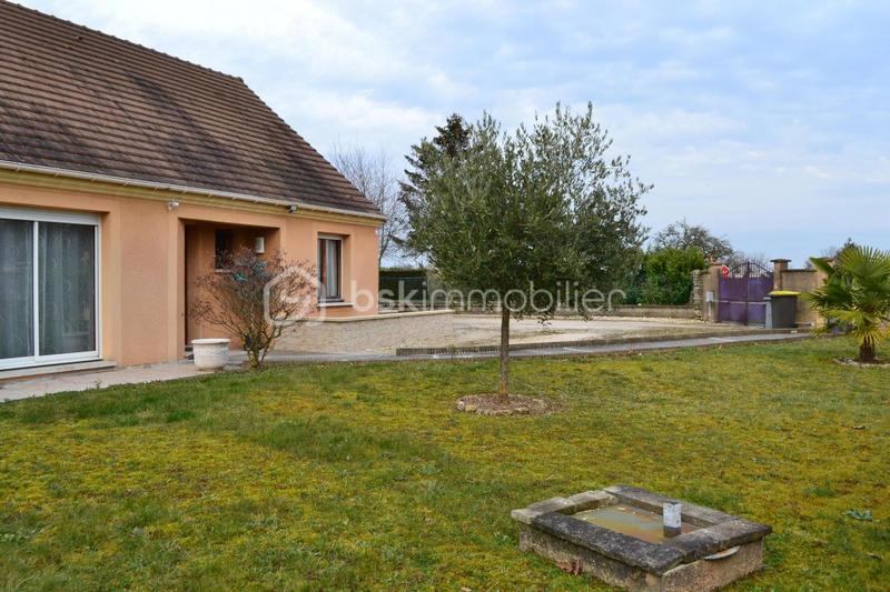 Maison traditionnelle - 107 m² - 5 pièces