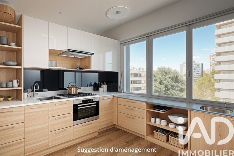 Appartement - 82 m² - 4 pièces