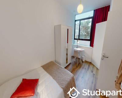 Chambre - 280 m² - 1 pièce