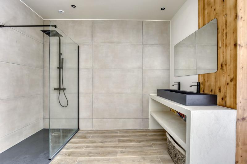 Maison - 231 m² - 7 pièces