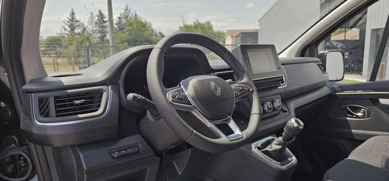 Renault Trafic Fourgon L1h1 Blue Dci 170 Auto Red Edition Exclusive