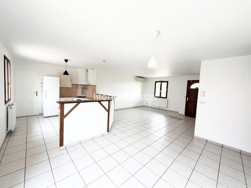 Maison - 98 m² - 4 pièces