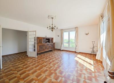 Maison - 166 m² - 5 pièces