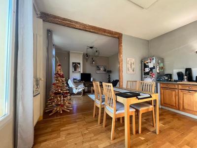 Maison - 85 m² - 4 pièces