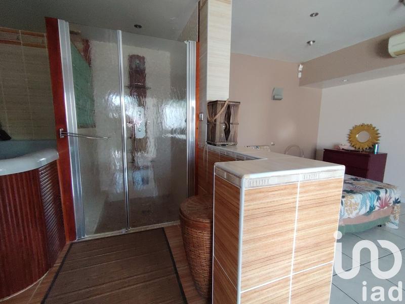 Maison - 237 m² - 5 pièces