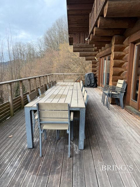 Châlet - 205 m² - 7 pièces