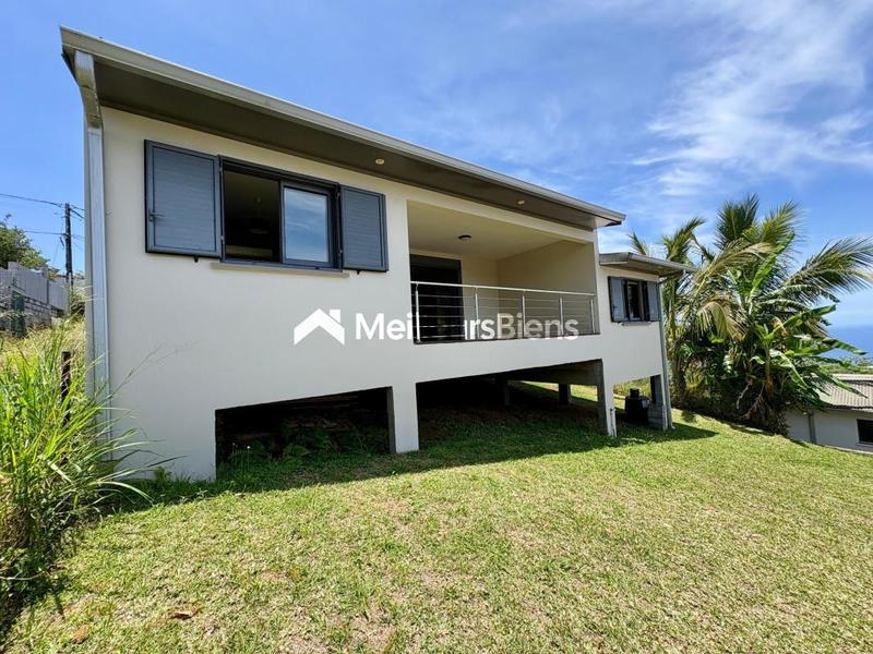 Maison - 103 m² - 4 pièces