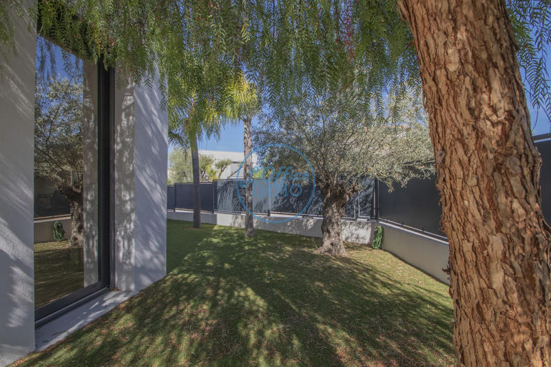 Maison contemporaine - 180 m² - 5 pièces