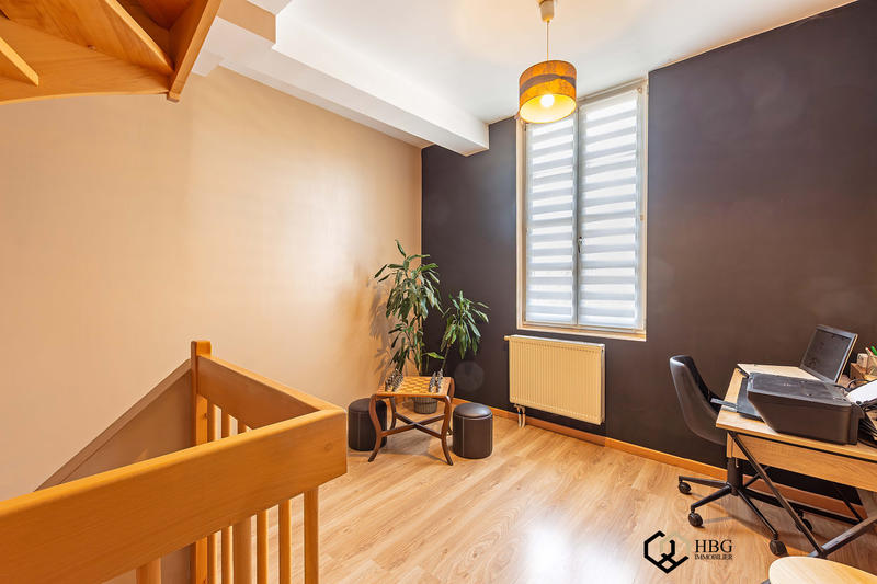 Triplex - 139 m² - 5 pièces