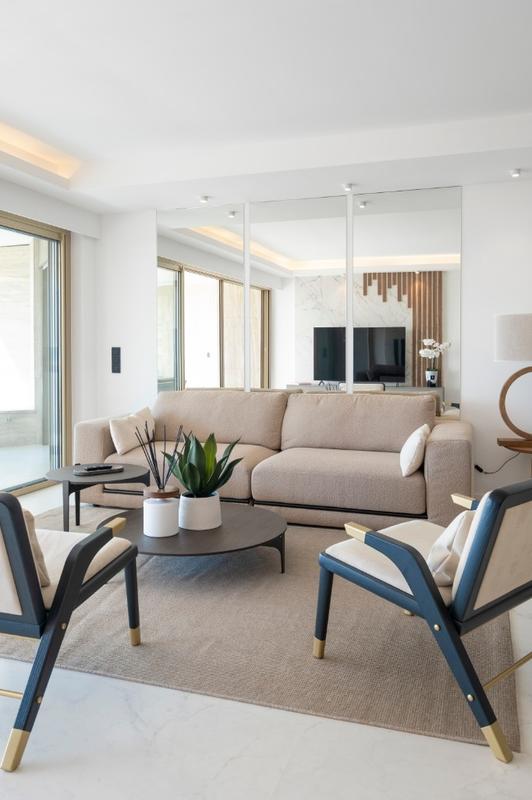 Appartement - 100 m² - 4 pièces