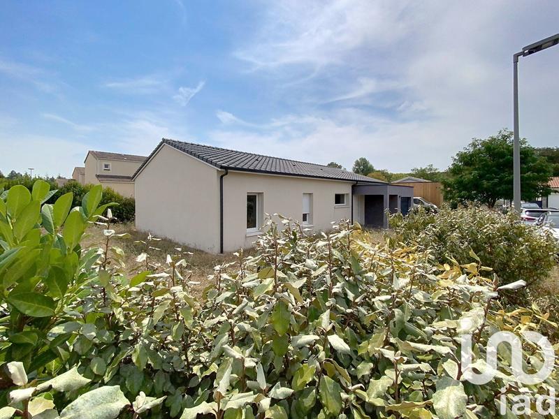 Maison - 93 m² - 5 pièces