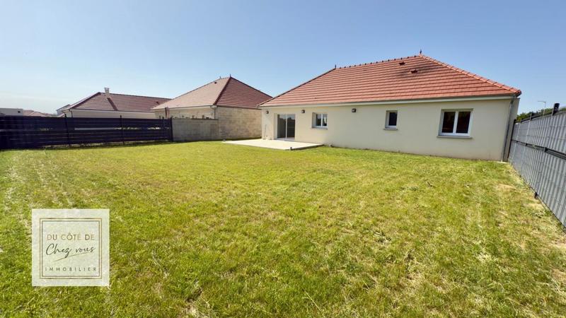 Maison - 93 m² - 5 pièces