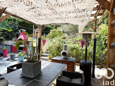 Maison - 95 m² - 5 pièces