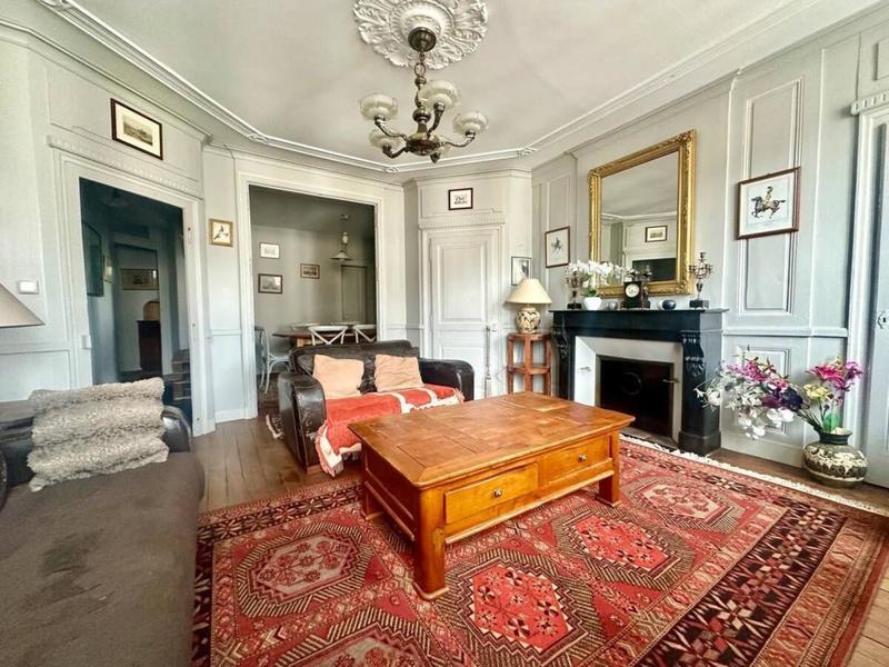 Appartement - 88 m² - 5 pièces