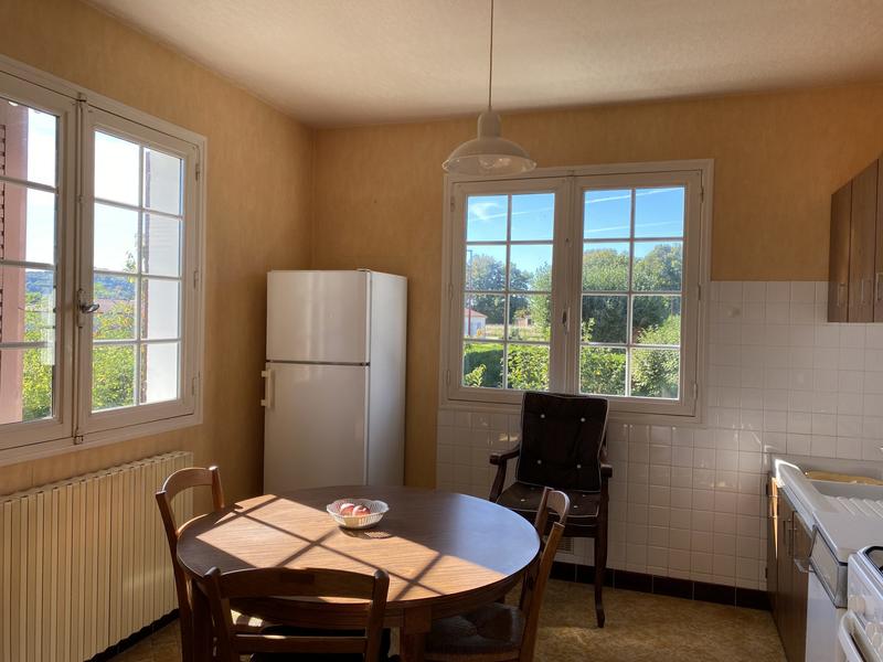 Maison traditionnelle - 80 m² - 4 pièces