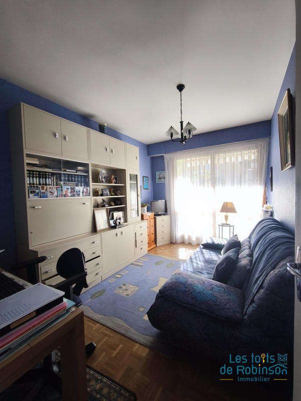 Appartement - 83 m² - 4 pièces