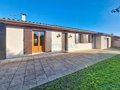 Villa - 93 m² - 5 pièces
