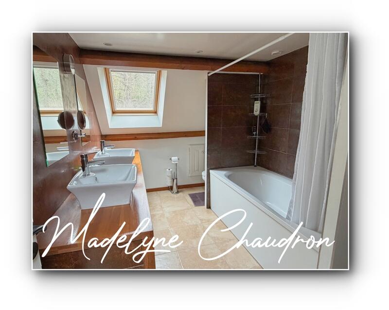 Maison - 93 m² - 5 pièces