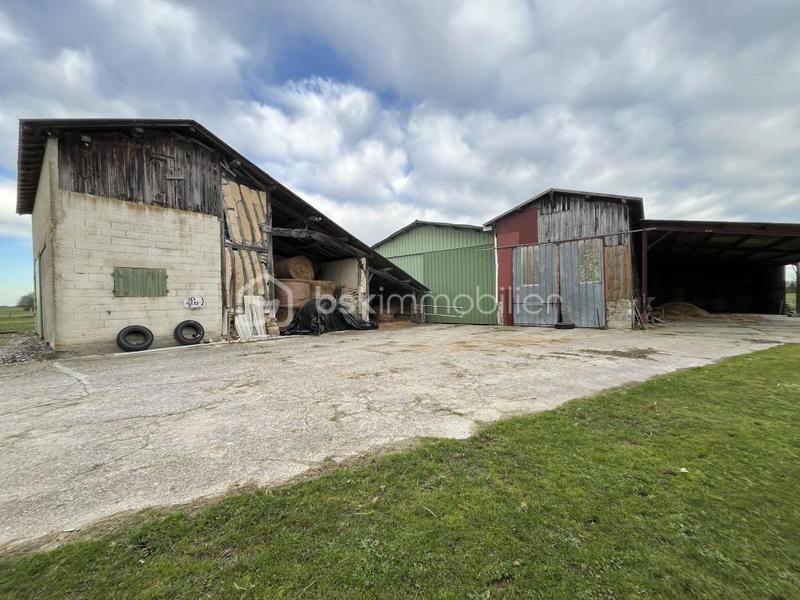 Demeure - 239 m² - 10 pièces