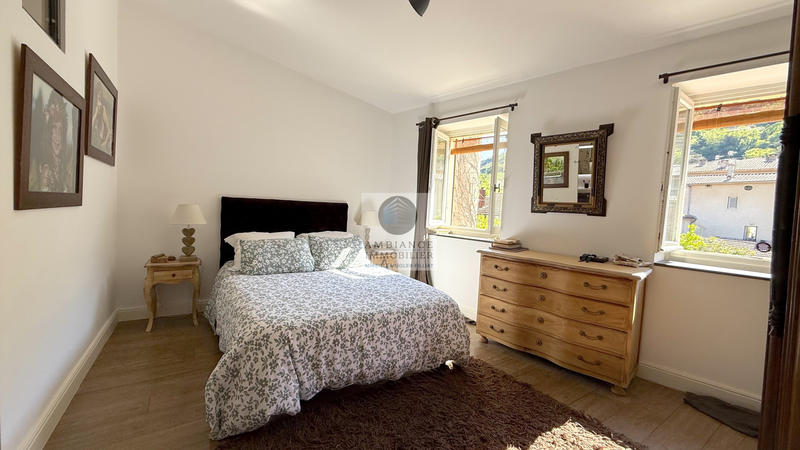 Appartement - 129 m² - 5 pièces