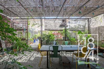 Duplex - 187 m² - 7 pièces