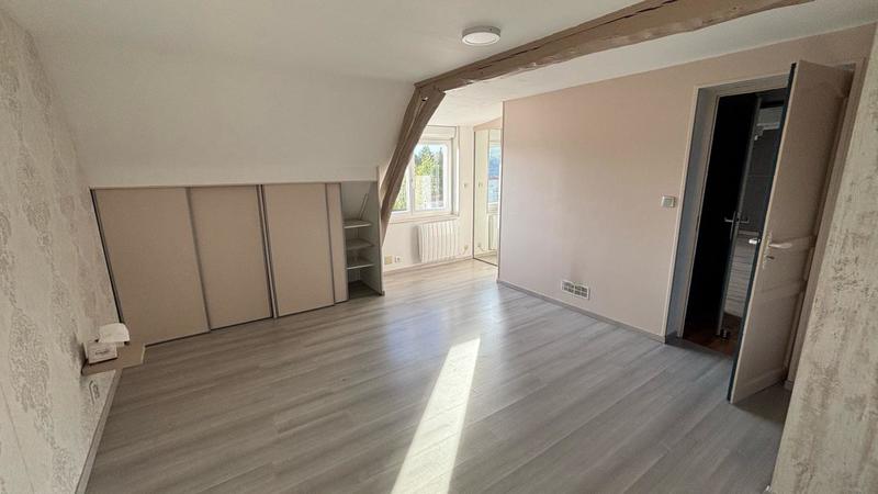 Maison - 145 m² - 5 pièces