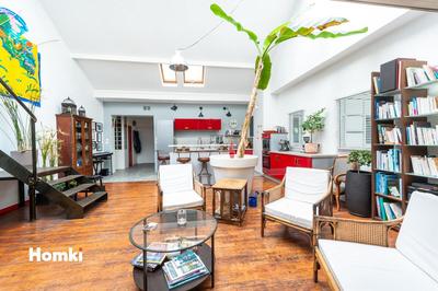 Loft - 130 m² - 5 pièces