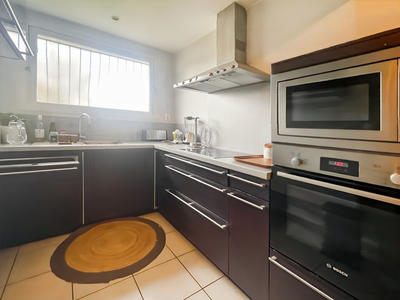 Maison - 93 m² - 5 pièces