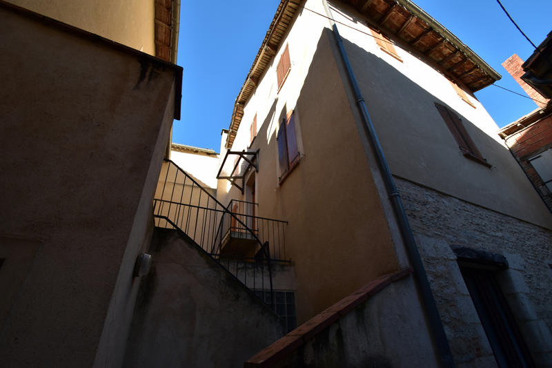 Maison - 99 m² - 4 pièces