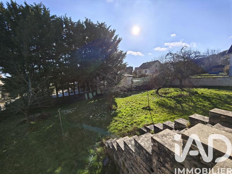 Maison de village - 151 m² - 9 pièces