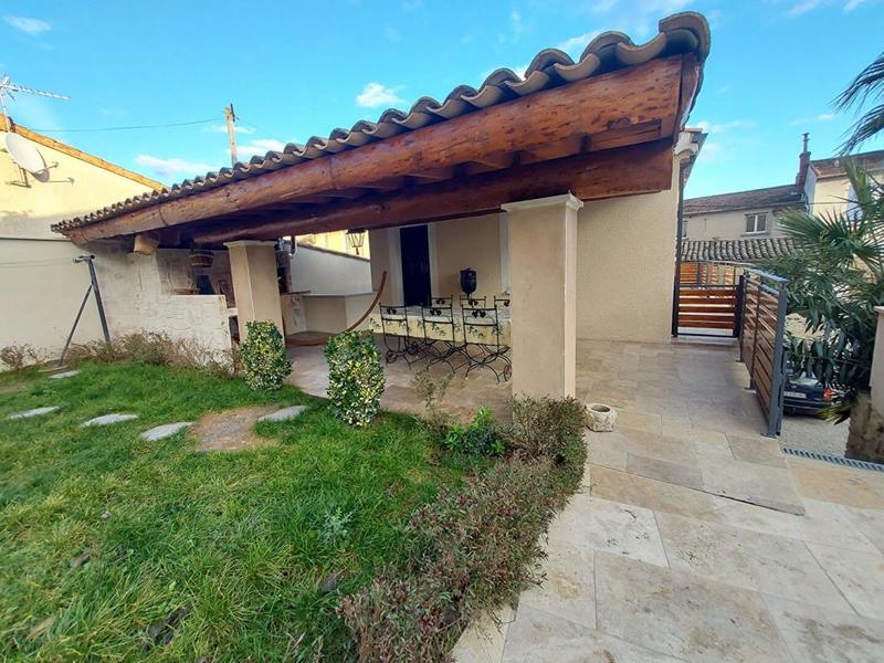 Maison - 105 m² - 5 pièces