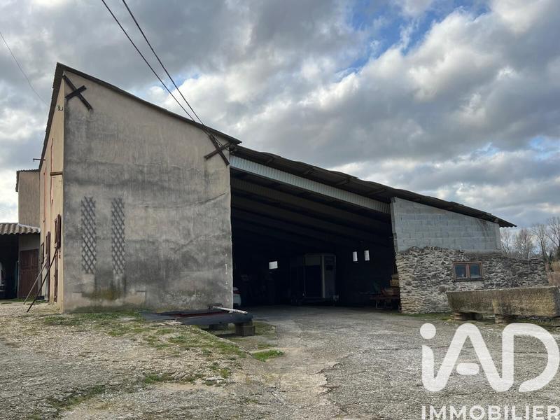 Maison - 310 m² - 10 pièces