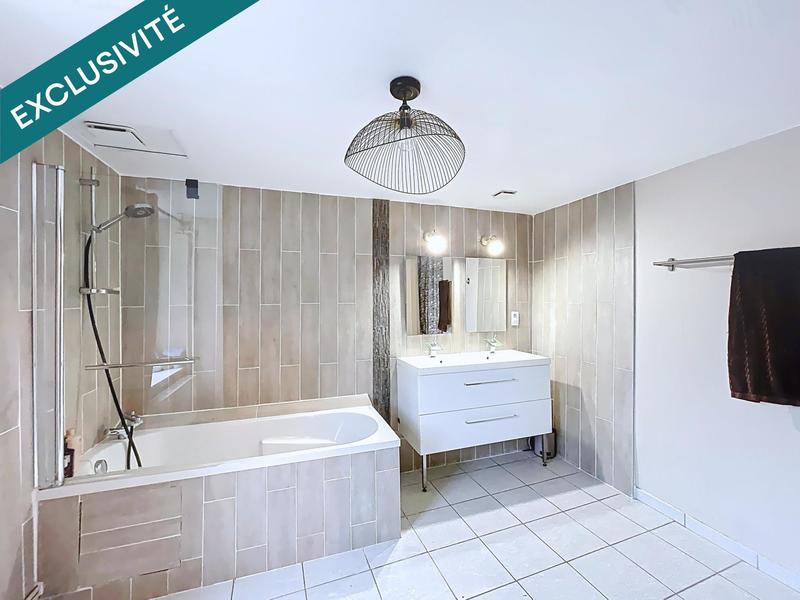 Maison de village - 194 m² - 6 pièces