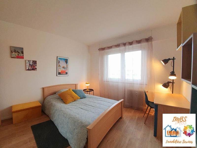 Appartement - 122 m² - 1 pièce