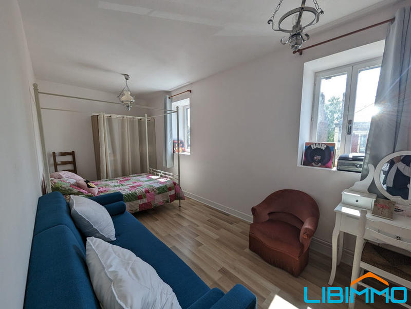 Maison en pierre - 140 m² - 6 pièces